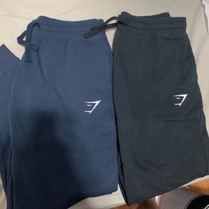 Gymshark Crest Joggers (L)